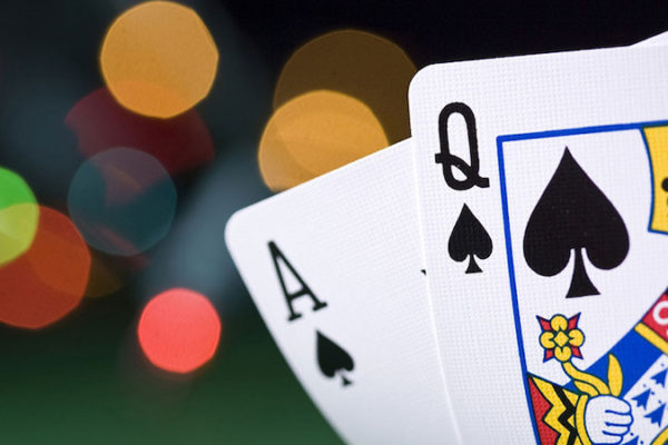 Hướng dẫn cách chơi xì dách – blackjack trực tuyến kiếm tiền online